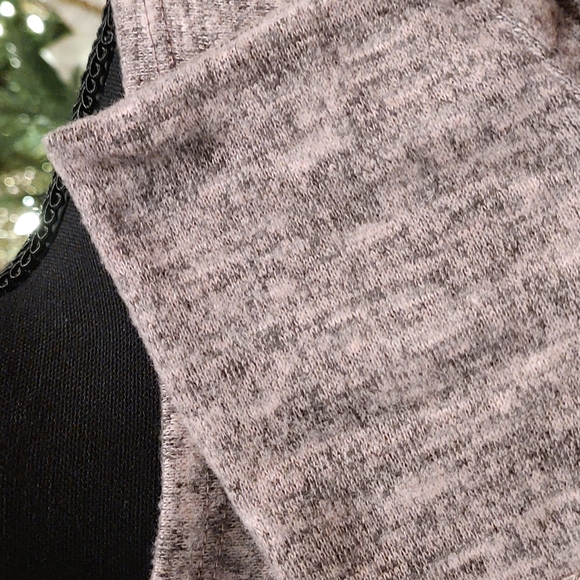 Tunic - Picture 4 of 5